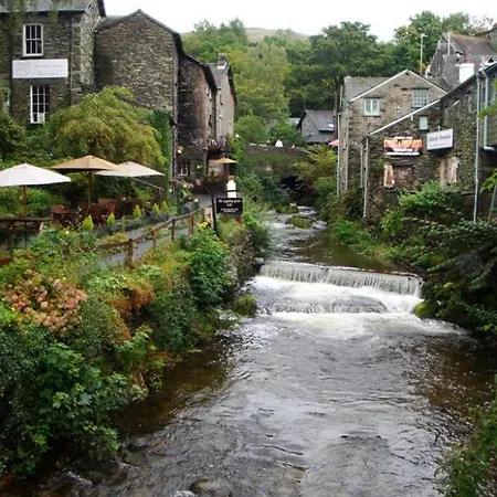 Cobblestone * Ambleside